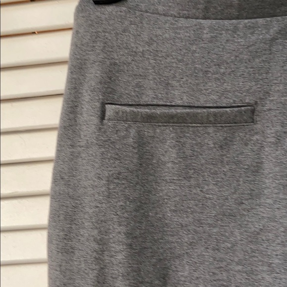 Halston Gray Pull-On Pants sz 12 - Picture 5 of 13